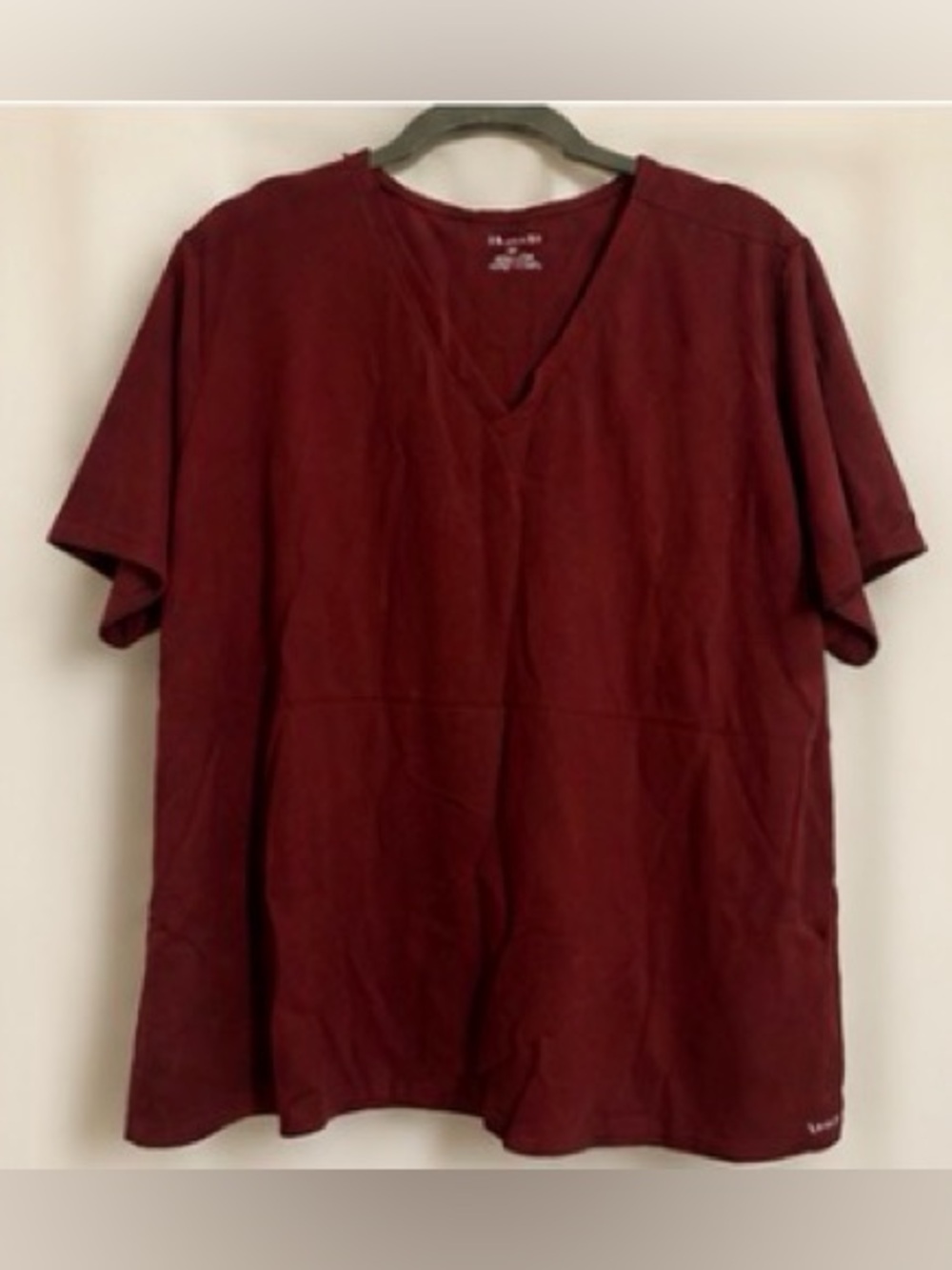 Jaanuu Burgundy Scrub Top Women’s 2XL